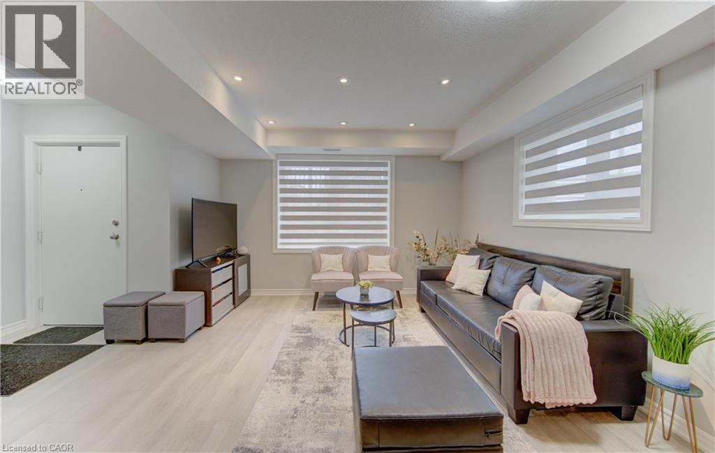 235 Chapel Hill Drive Unit# 14, Kitchener, Ontario  N2R 0S4 - Photo 6 - 40842242