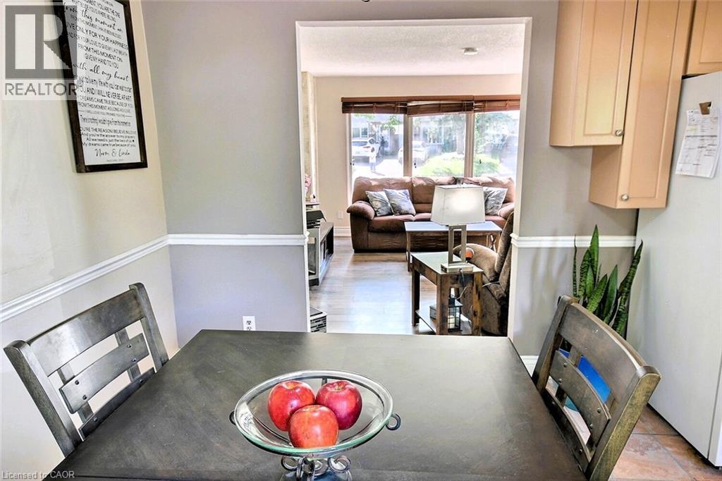 541 Parkview Crescent, Cambridge, Ontario  N3H 4Z9 - Photo 10 - 40840766