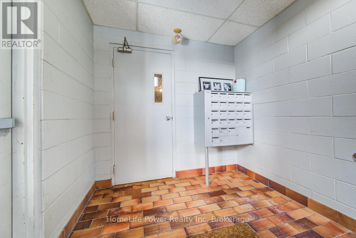 303 - 4 Avalon Place, Kitchener, Ontario  N2M 4N6 - Photo 20 - X13478122
