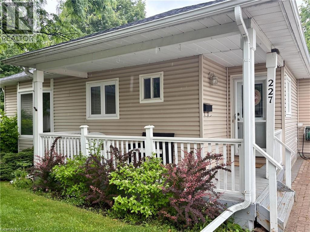 227 Silverbirch Boulevard, Mount Hope, Ontario  L0R 1W0 - Photo 4 - 40842223