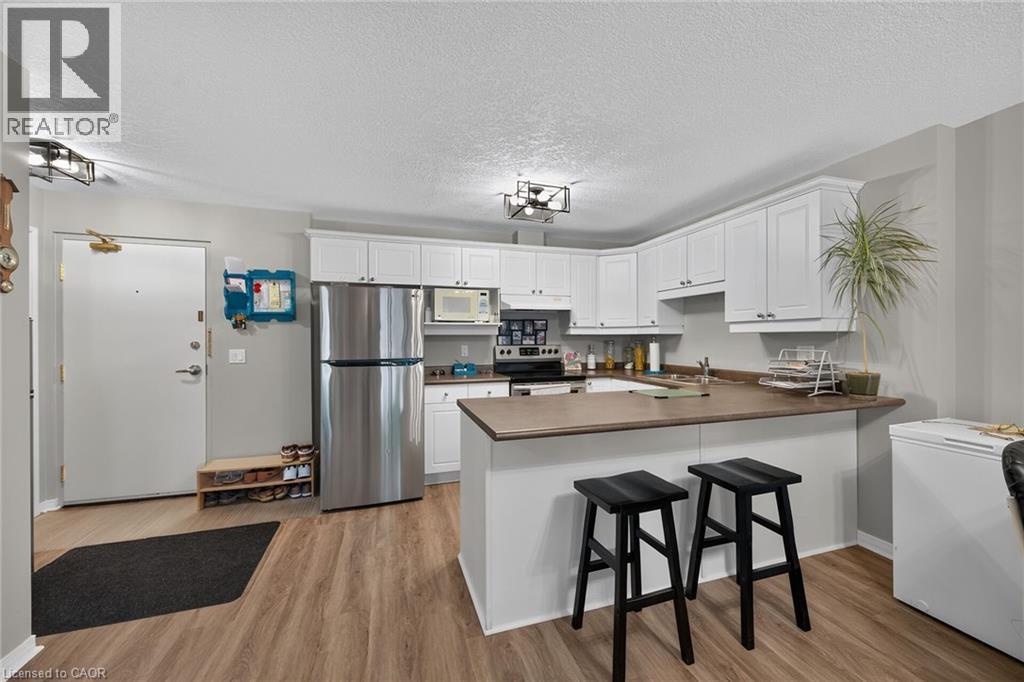 12 St Andrew Street Unit# 103, Port Dover, Ontario  N0A 1N1 - Photo 3 - 40842253