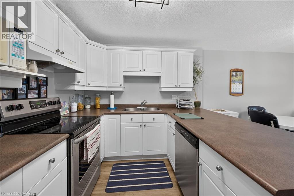 12 St Andrew Street Unit# 103, Port Dover, Ontario  N0A 1N1 - Photo 5 - 40842253