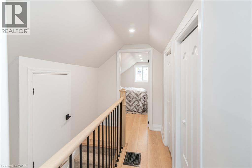 297 Britannia Avenue, Hamilton, Ontario  L8H 1Y2 - Photo 29 - 40841191