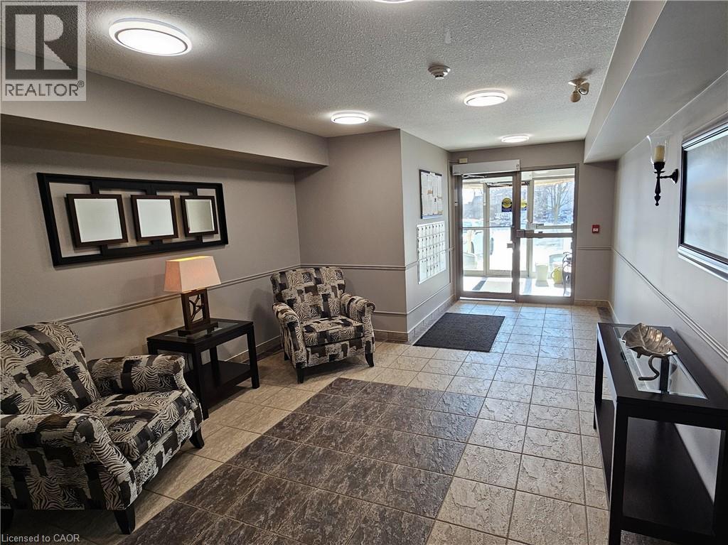 12 St Andrew Street Unit# 202, Port Dover, Ontario  N0A 1N1 - Photo 22 - 40841107