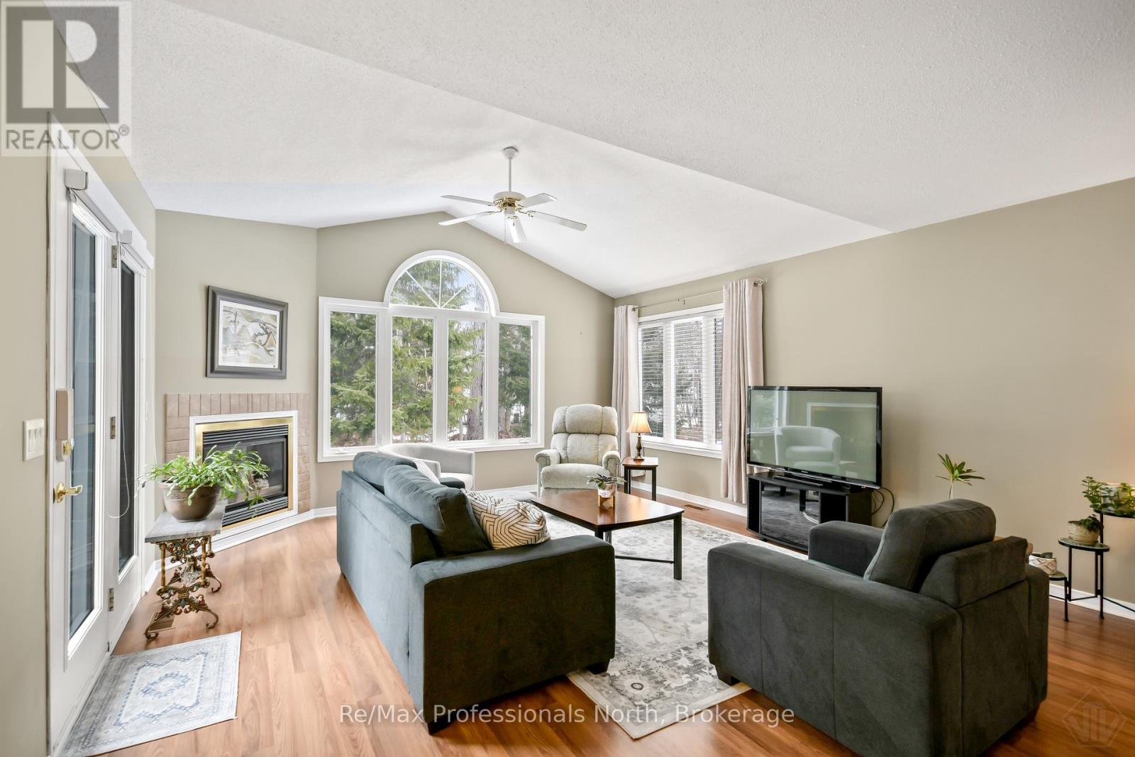102 Pineridge Gate, Gravenhurst, Ontario  P1P 1Z2 - Photo 13 - X13478534