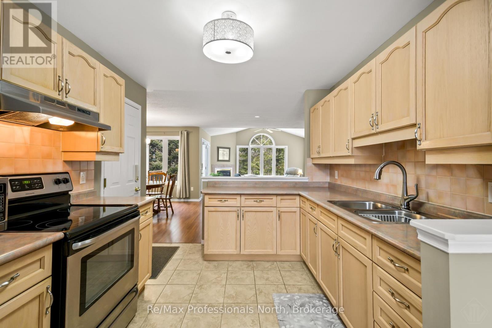 102 Pineridge Gate, Gravenhurst, Ontario  P1P 1Z2 - Photo 7 - X13478534