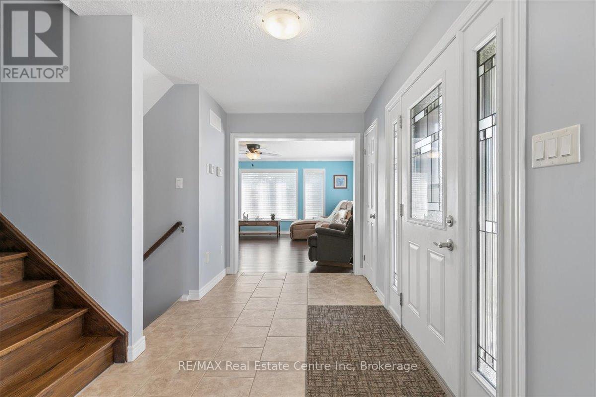 128 Ingram Drive, Guelph, Ontario  N1E 0M6 - Photo 12 - X13478648