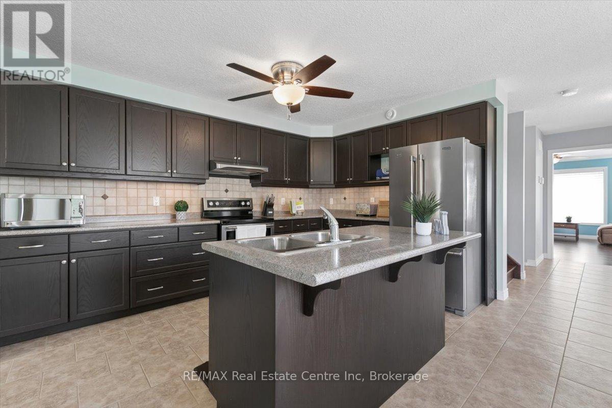 128 Ingram Drive, Guelph, Ontario  N1E 0M6 - Photo 19 - X13478648