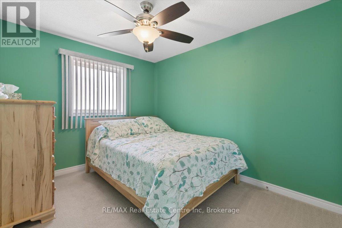 128 Ingram Drive, Guelph, Ontario  N1E 0M6 - Photo 35 - X13478648