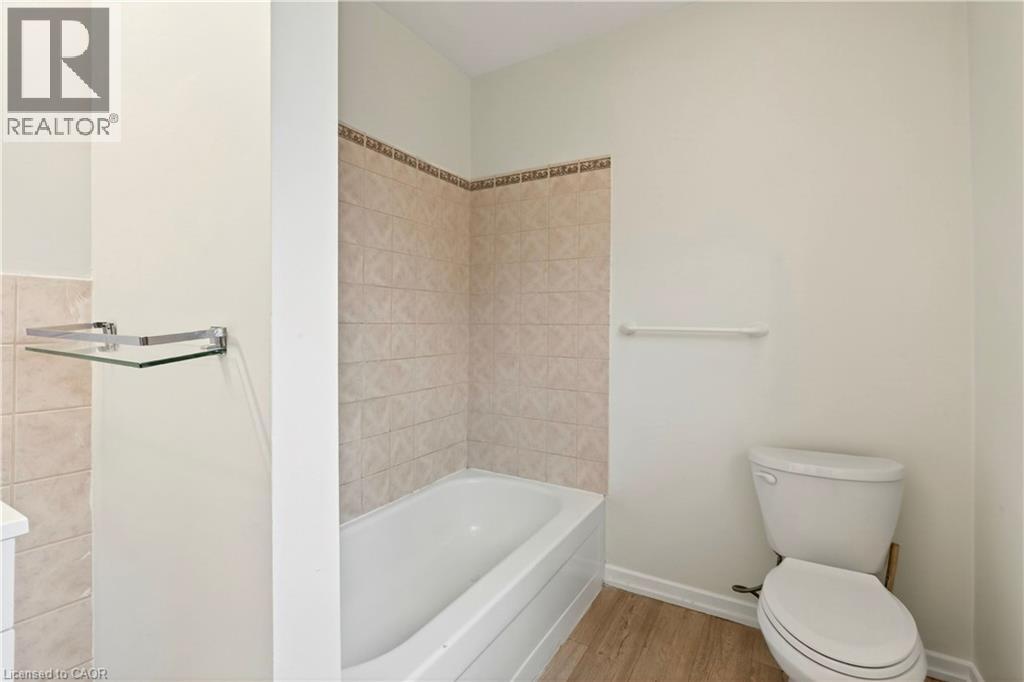 1012 North Shore Boulevard E, Burlington, Ontario  L7T 1X7 - Photo 23 - 40842293