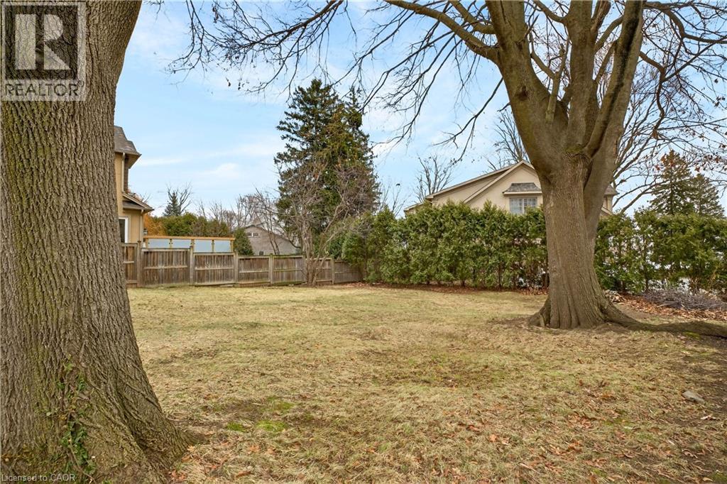 1012 North Shore Boulevard E, Burlington, Ontario  L7T 1X7 - Photo 43 - 40842293