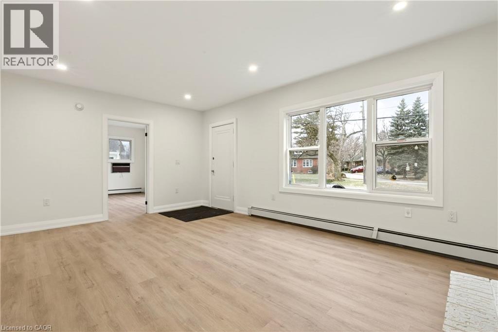 1012 North Shore Boulevard E, Burlington, Ontario  L7T 1X7 - Photo 5 - 40842293