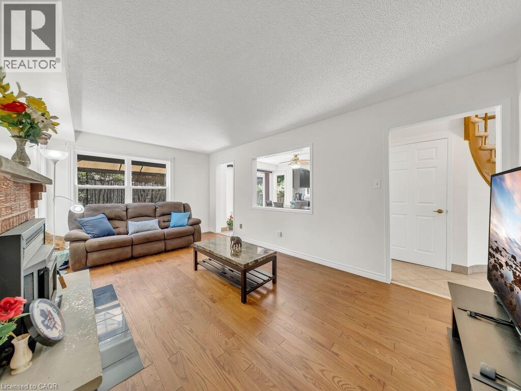 479 Saginaw Parkway, Cambridge, Ontario  N1T 1M6 - Photo 11 - 40839661