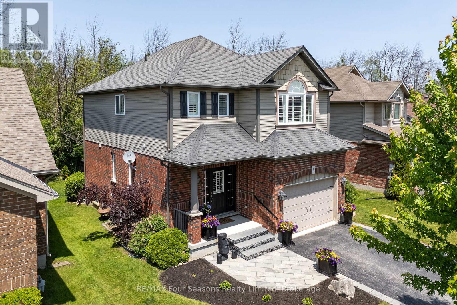 37 Chamberlain Crescent, Collingwood, Ontario  L9Y 0C9 - Photo 2 - S13478912
