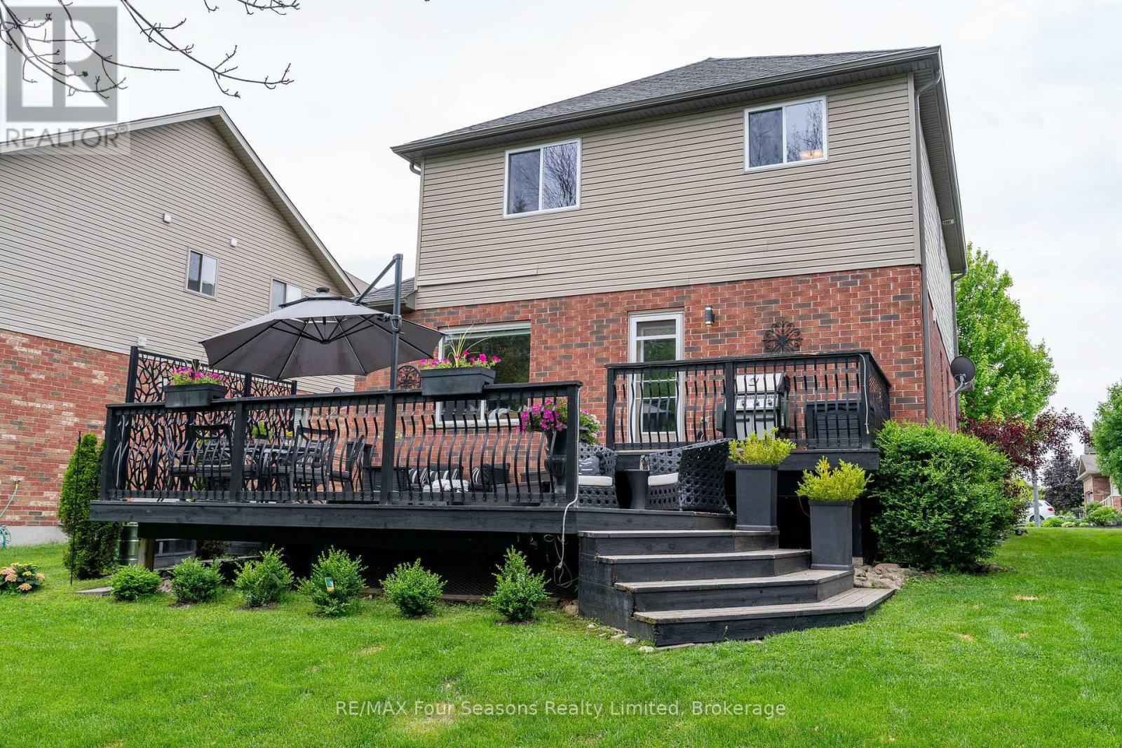37 Chamberlain Crescent, Collingwood, Ontario  L9Y 0C9 - Photo 3 - S13478912