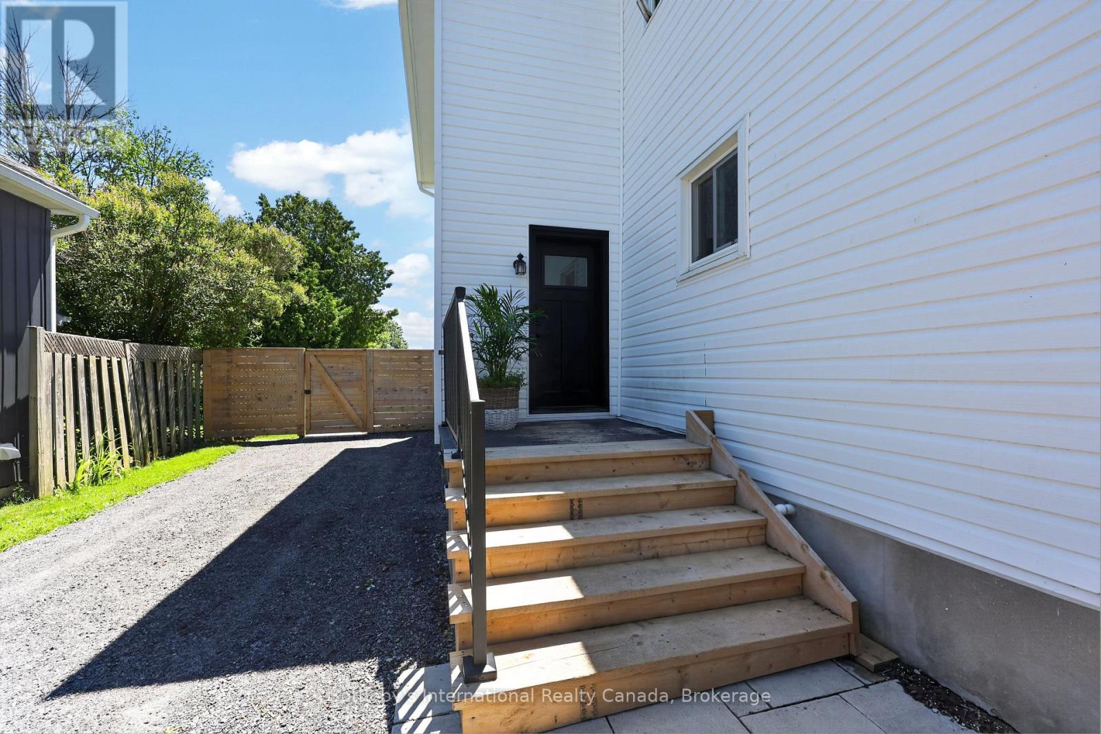 131 Bruce Street S, Blue Mountains, Ontario  N0H 2P0 - Photo 4 - X13478892