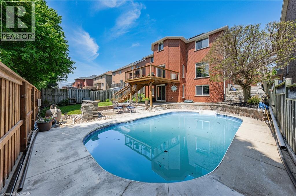 111 Hume Drive, Cambridge, Ontario  N1T 1N3 - Photo 45 - 40842231