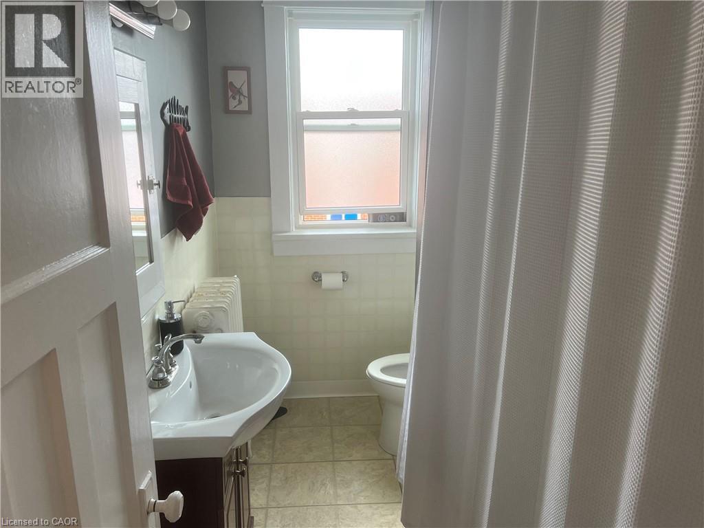 745 King Street E, Kitchener, Ontario  N2G 2M4 - Photo 17 - 40841583