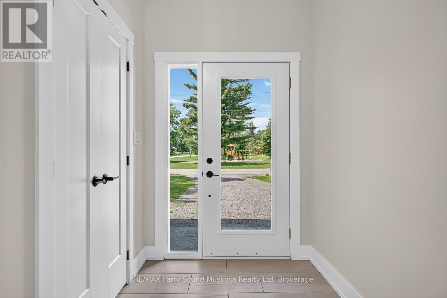10 Glenrock Road, Mcdougall, Ontario  P2A 2W9 - Photo 4 - X13479206