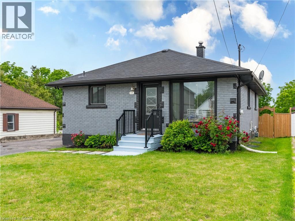 69 Clarke Street N, Woodstock, Ontario  N4S 7M4 - Photo 2 - 40842348