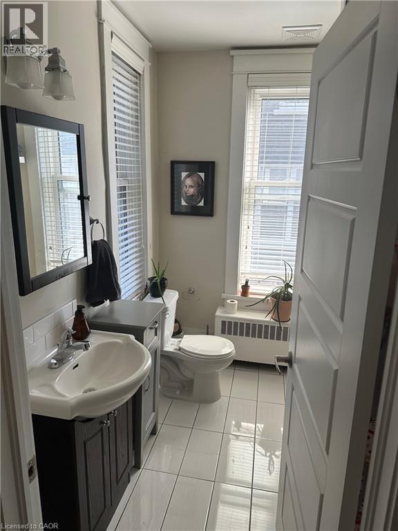 58 Madison Avenue N, Kitchener, Ontario  N2H 2Z6 - Photo 6 - 40842342