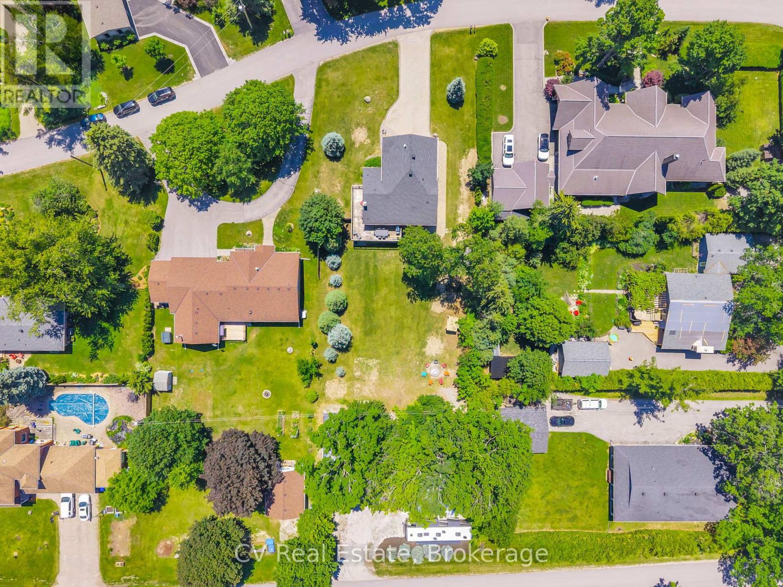 22 Baycrest Drive, Barrie, Ontario  L4M 7C7 - Photo 45 - S13479432