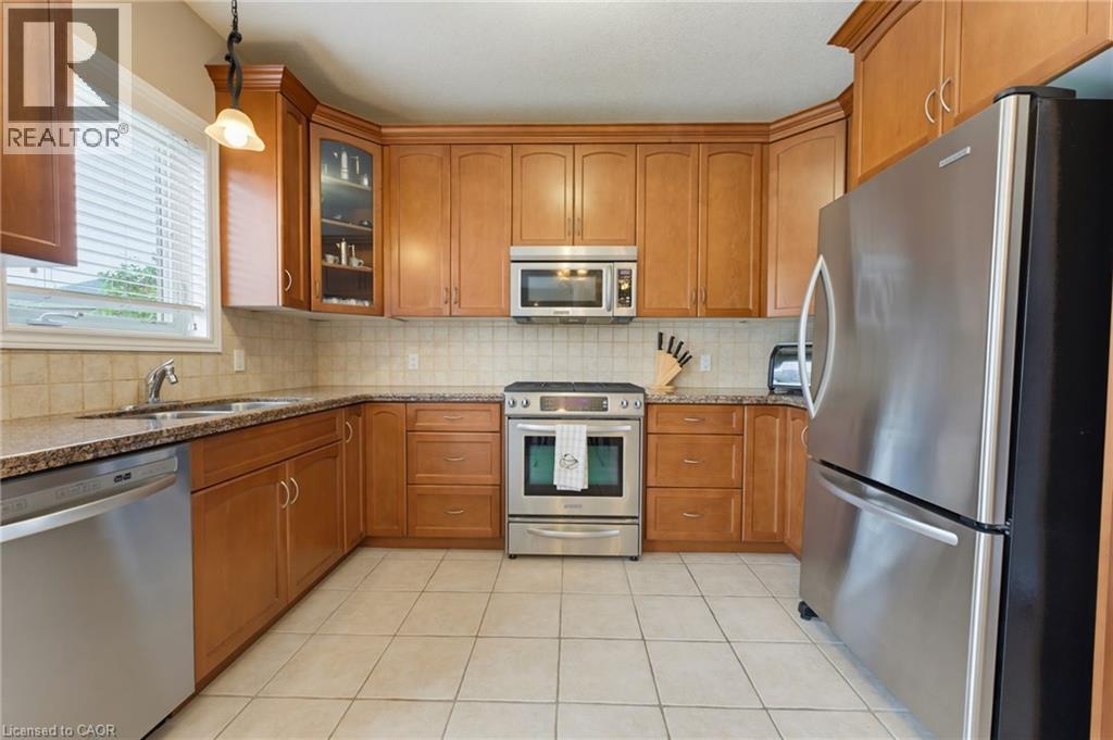 73 Degrow Crescent, Binbrook, Ontario  L0R 1C0 - Photo 16 - 40842351