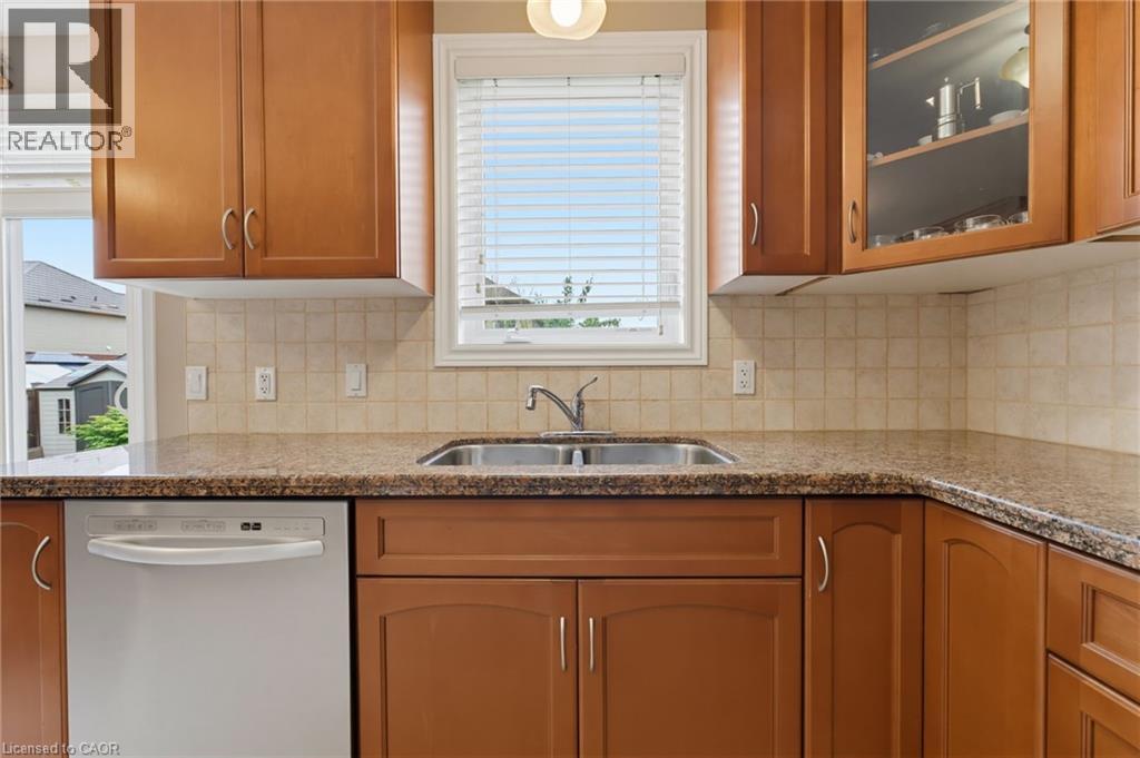 73 Degrow Crescent, Binbrook, Ontario  L0R 1C0 - Photo 18 - 40842351