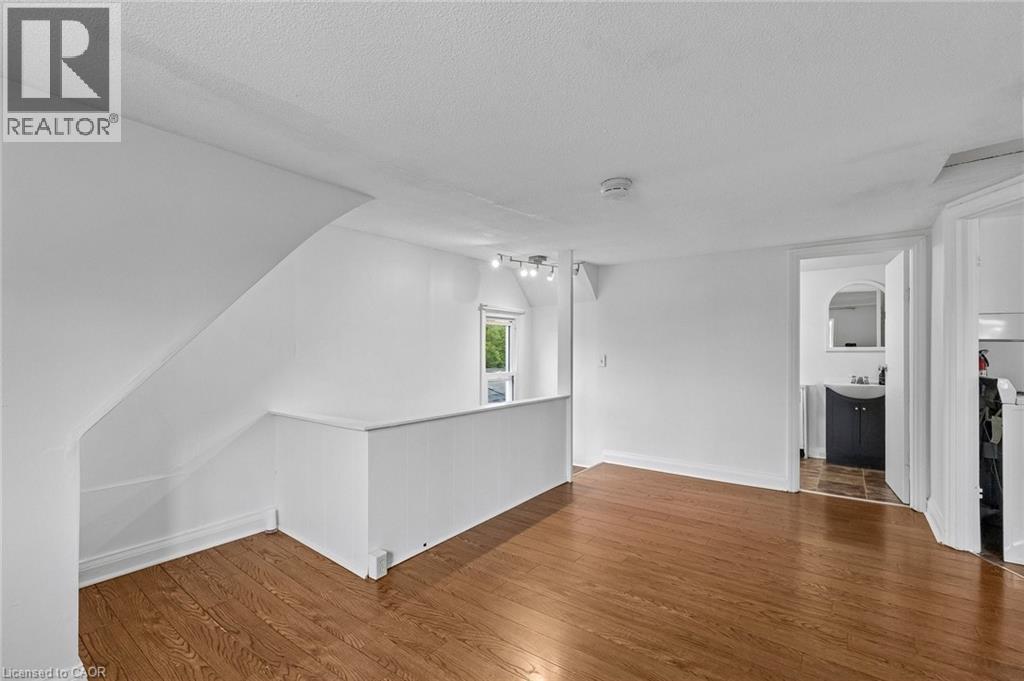 53 Kinsey Street, St. Catharines, Ontario  L2S 1E2 - Photo 9 - 40841141