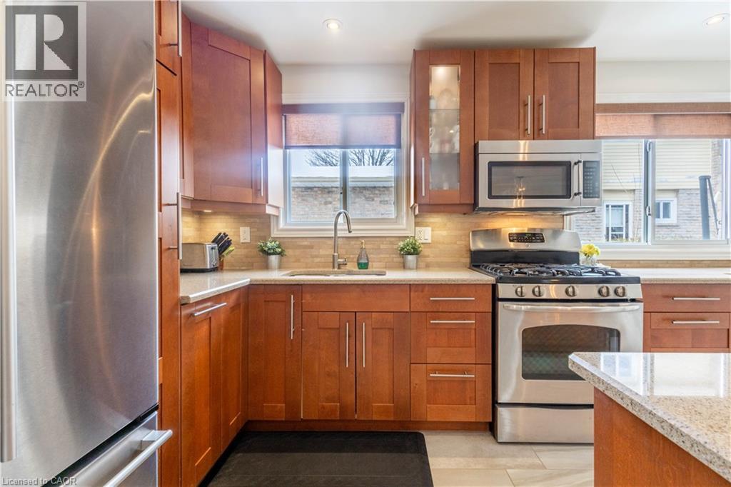 72 Athenia Drive, Stoney Creek, Ontario  L8J 1S8 - Photo 10 - 40842230