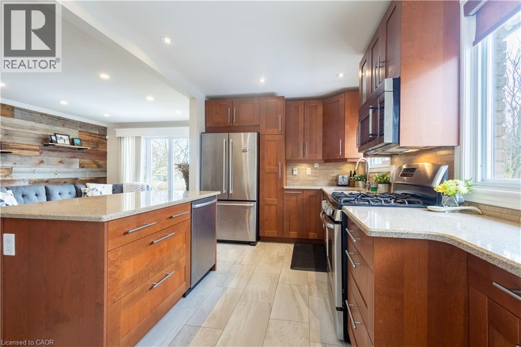 72 Athenia Drive, Stoney Creek, Ontario  L8J 1S8 - Photo 9 - 40842230