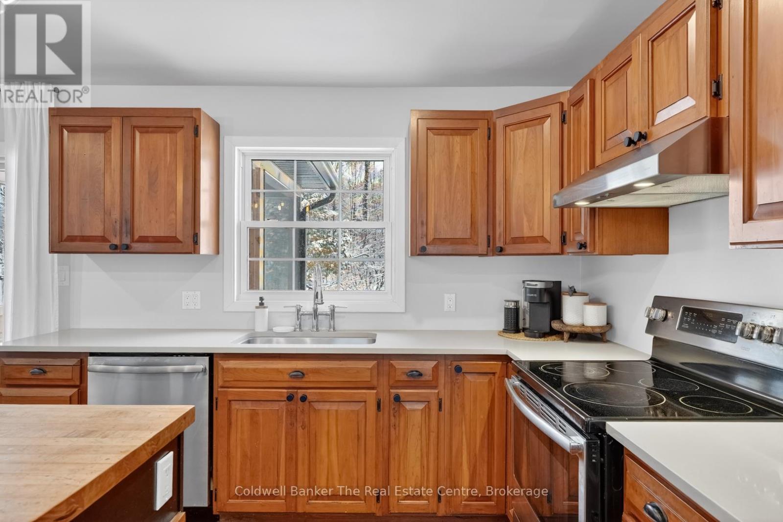 44 Anson Street, Minden Hills, Ontario  K0M 2K0 - Photo 14 - X13479764