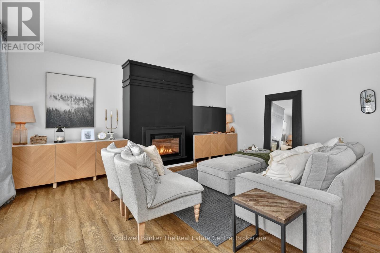 44 Anson Street, Minden Hills, Ontario  K0M 2K0 - Photo 7 - X13479764