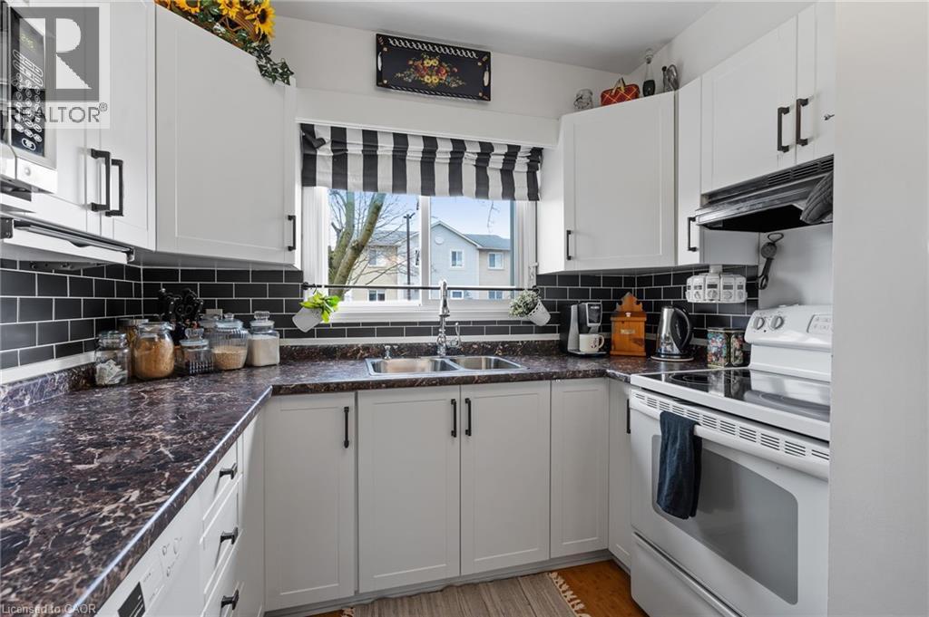 65 Dorchester Boulevard Unit# 61, St. Catharines, Ontario  L2M 7T1 - Photo 15 - 40842249