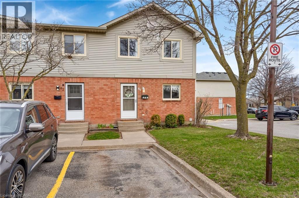 65 Dorchester Boulevard Unit# 61, St. Catharines, Ontario  L2M 7T1 - Photo 2 - 40842249