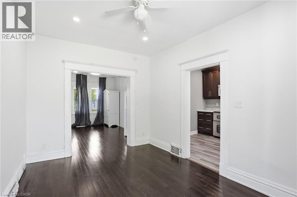 38 Norway Avenue, Hamilton, Ontario  L8M 2V7 - Photo 9 - 40842418