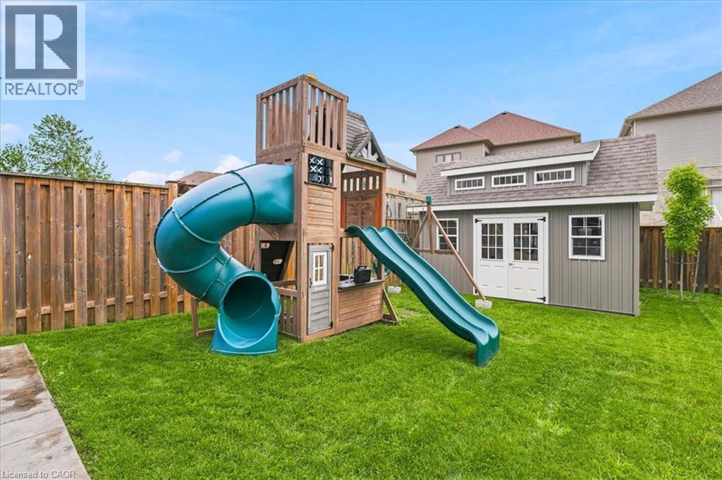 921 Eden Oak Court, Kitchener, Ontario  N2A 0H4 - Photo 35 - 40842172