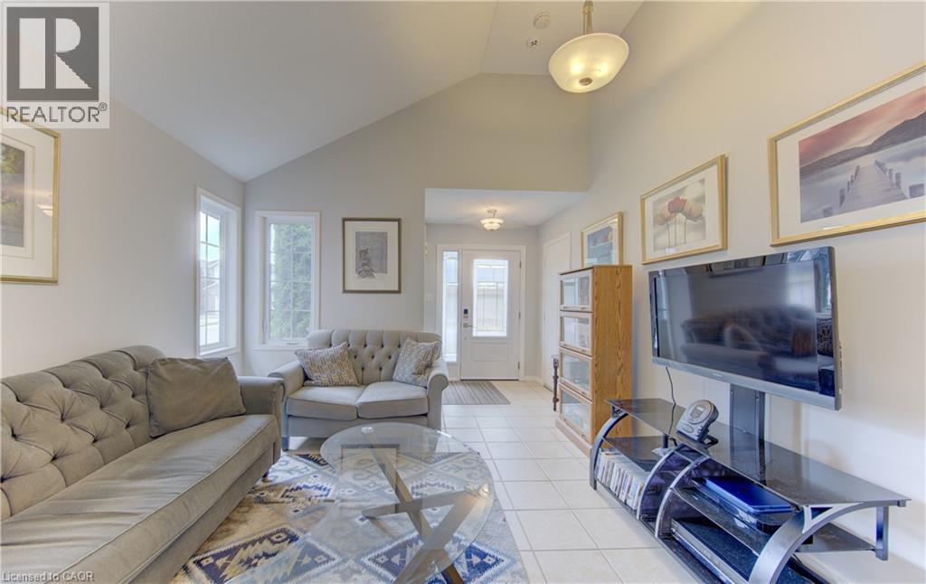 460 Langlaw Drive, Cambridge, Ontario  N1P 1H5 - Photo 5 - 40841654