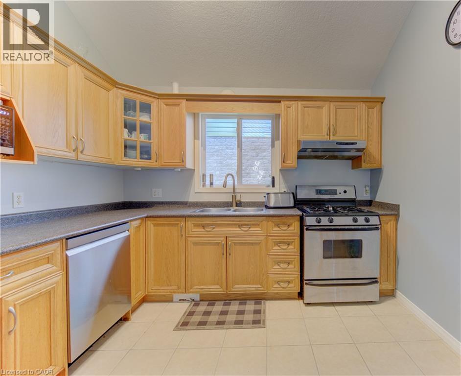 460 Langlaw Drive, Cambridge, Ontario  N1P 1H5 - Photo 9 - 40841654