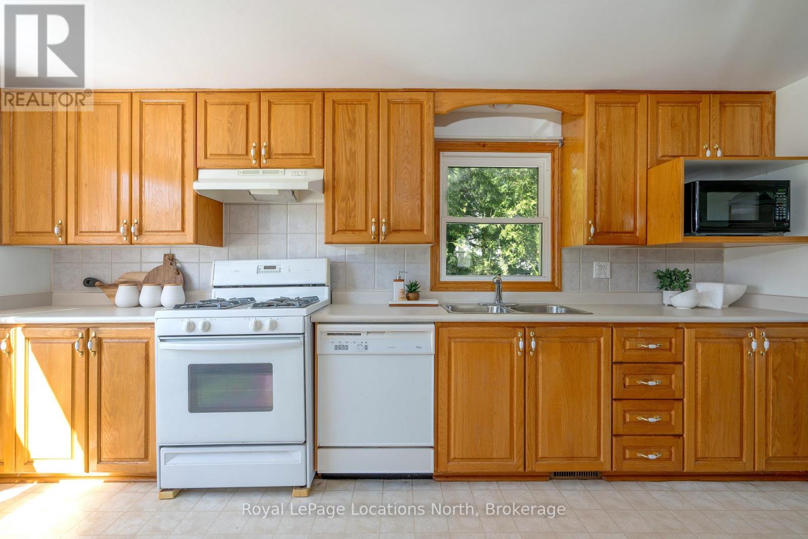 233 Brophy's Lane, Blue Mountains, Ontario  L9Y 0K5 - Photo 8 - X13480094