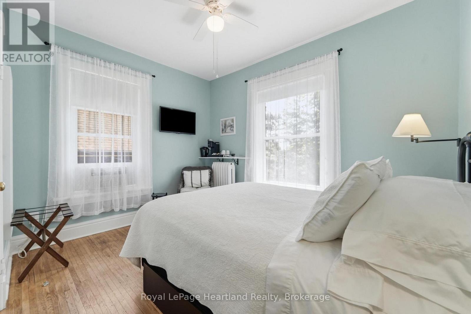 72 Colborne Street, Goderich, Ontario  N7A 2V9 - Photo 22 - X13480182