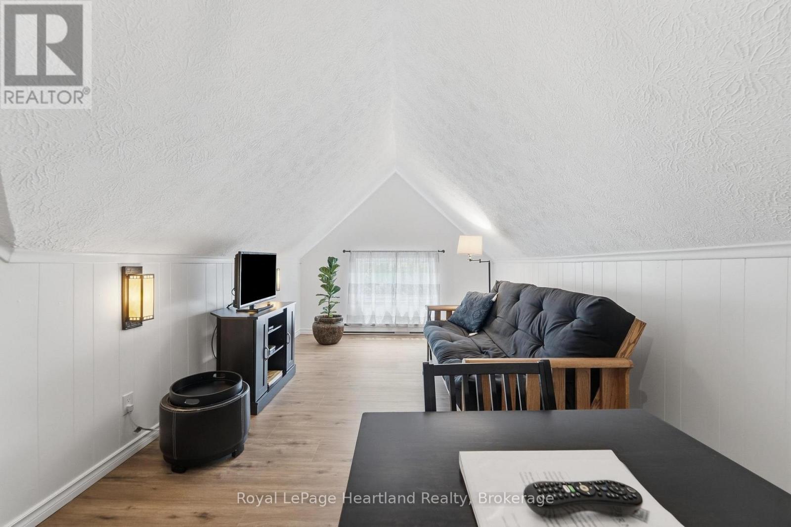 72 Colborne Street, Goderich, Ontario  N7A 2V9 - Photo 32 - X13480182