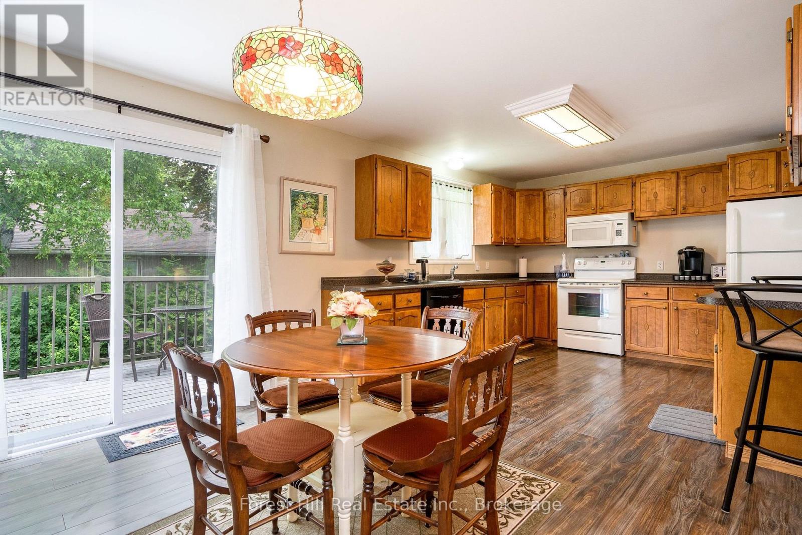 535 George Street, South Bruce Peninsula, Ontario  N0H 2T0 - Photo 11 - X13480236