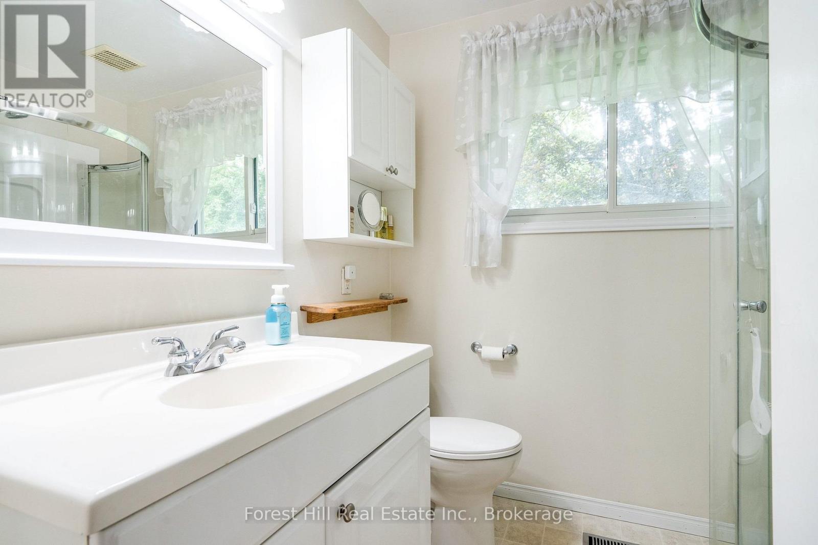 535 George Street, South Bruce Peninsula, Ontario  N0H 2T0 - Photo 17 - X13480236