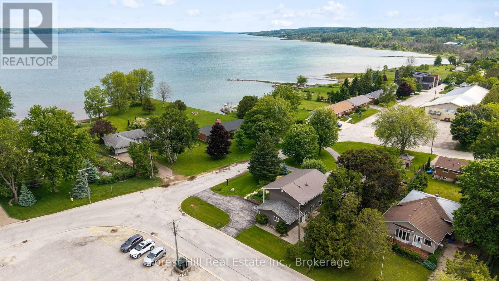 535 George Street, South Bruce Peninsula, Ontario  N0H 2T0 - Photo 2 - X13480236
