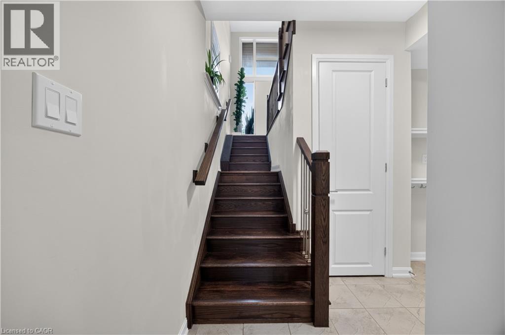 3364 Vernon Powell Drive, Oakville, Ontario  L6H 0Y3 - Photo 33 - 40842075