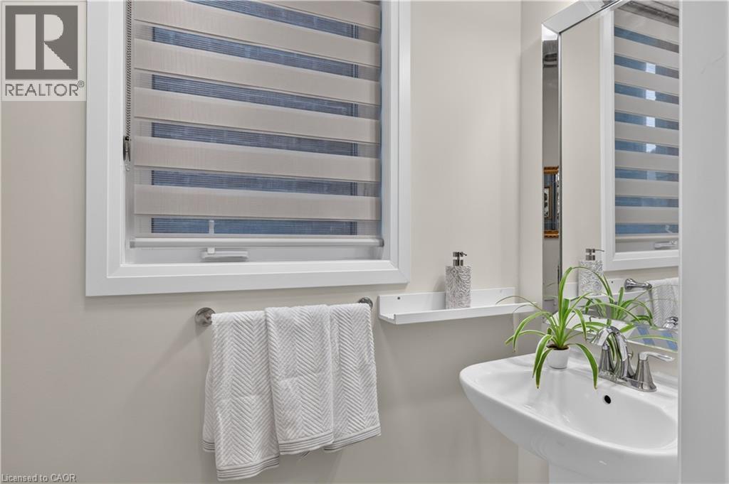 3364 Vernon Powell Drive, Oakville, Ontario  L6H 0Y3 - Photo 8 - 40842075