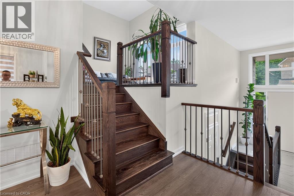 3364 Vernon Powell Drive, Oakville, Ontario  L6H 0Y3 - Photo 9 - 40842075