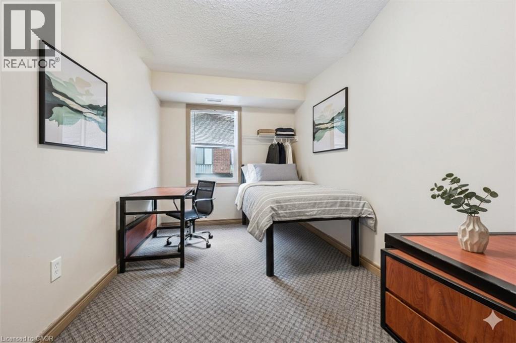 271 Lester Street Unit# 102, Waterloo, Ontario  N2L 3W6 - Photo 17 - 40841864