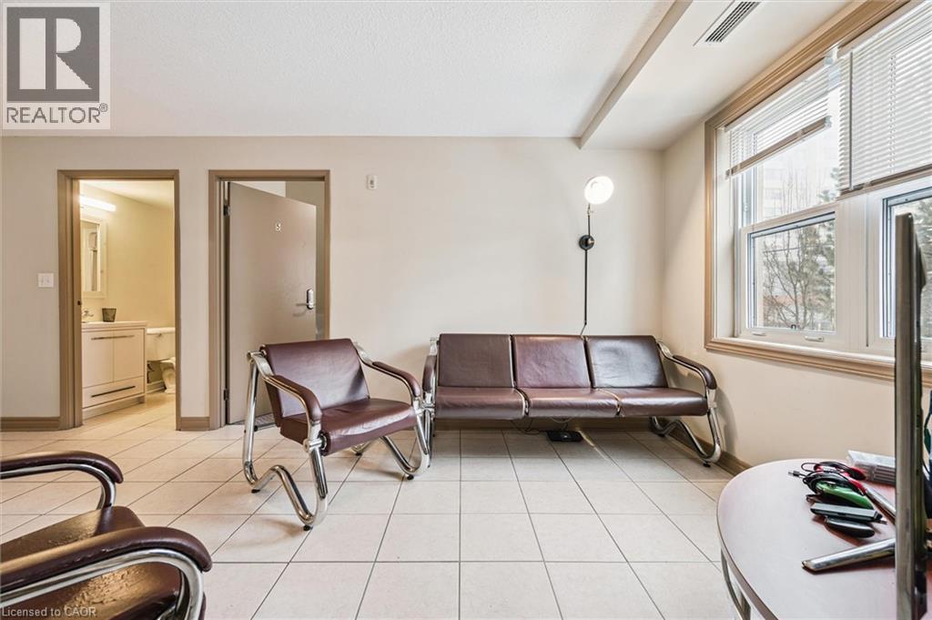 271 Lester Street Unit# 102, Waterloo, Ontario  N2L 3W6 - Photo 26 - 40841864